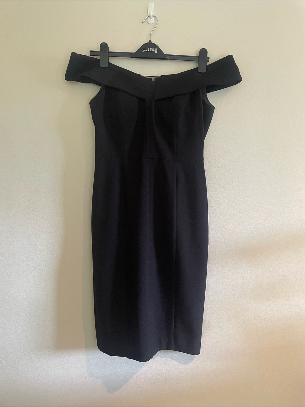 Vince Camuto Black One-Shoulder Sheath Dress